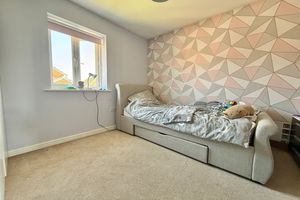 Bedroom 4- click for photo gallery